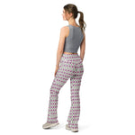 Green Diamonds | Eco-Friendly | Flare Leggings | TeeandTurtle | Sustainable